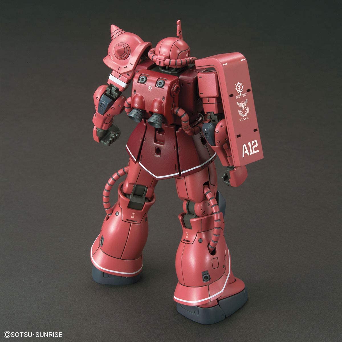 Bandai hg 1:144 ms-06s zaku Ⅱ principality of zeon char aznable's mobile suit red comet ver.